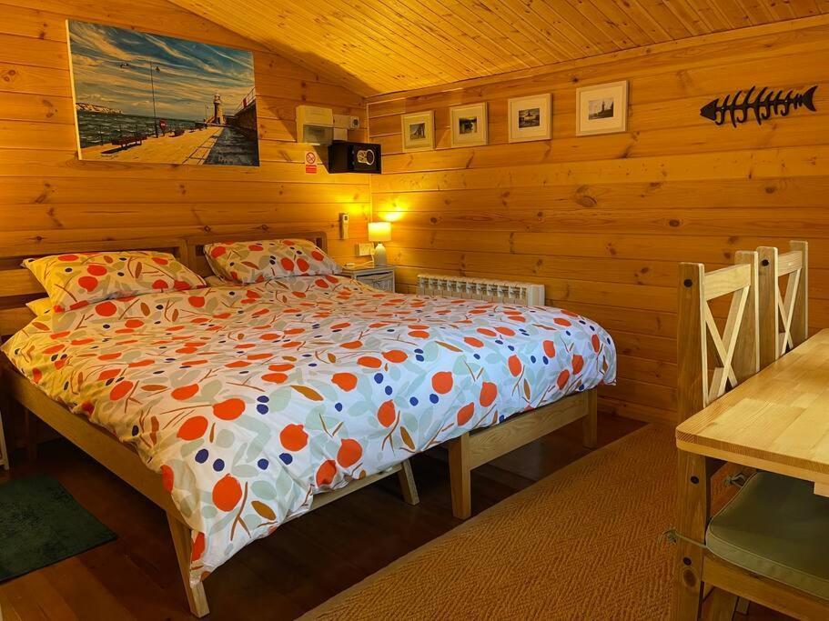 Cosy Cabin, Hidden From The Main House - Sleeps 2 - Ev Villa Hawkinge Exterior photo